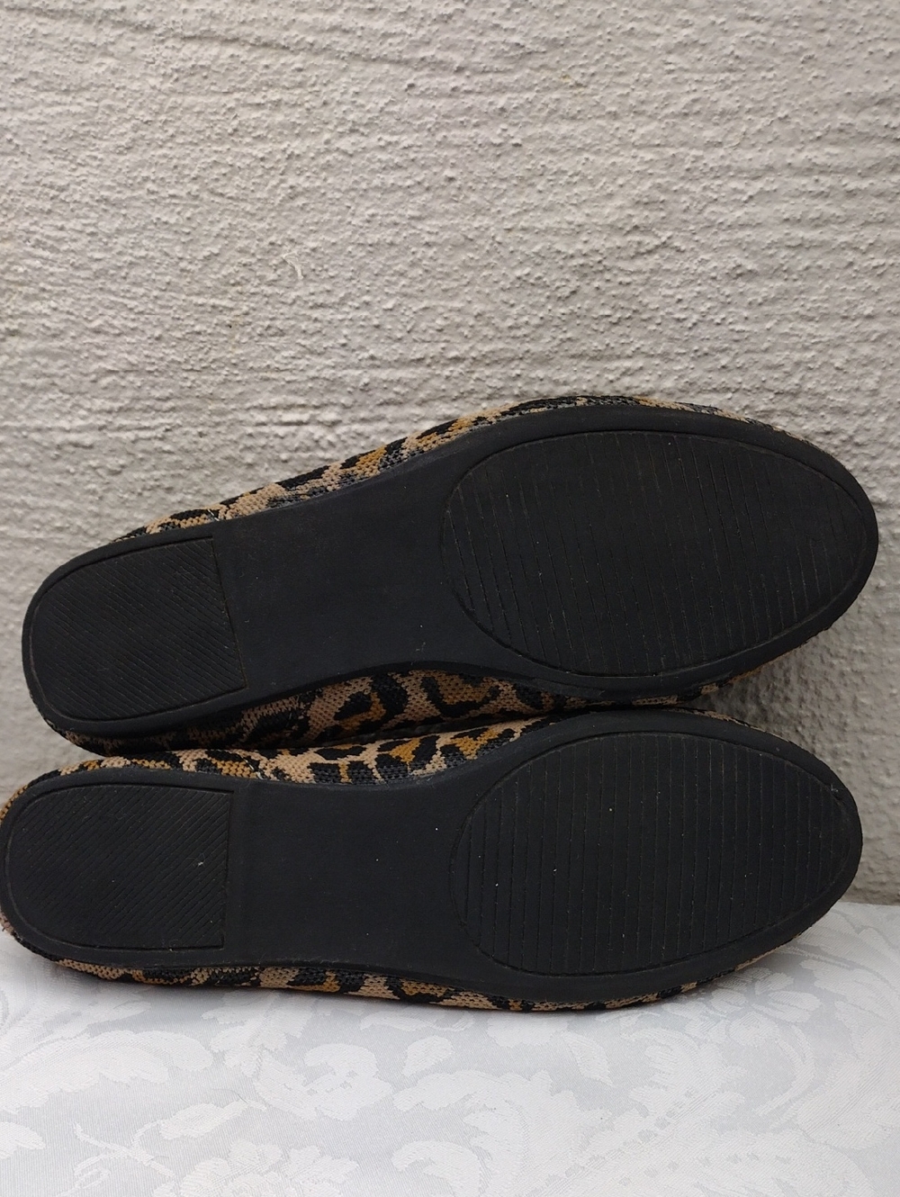 Steve Madden Tan Classic Leopard Print Fabric Upper Almond Toe Slip On Flat Shoe - Picture 7 of 16